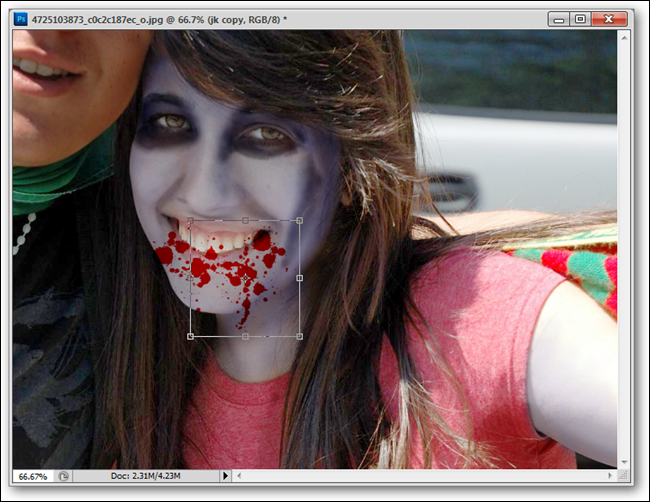 1626855597 2 Jak zamienic swoich przyjaciol w zombie na Halloween w Photoshopie