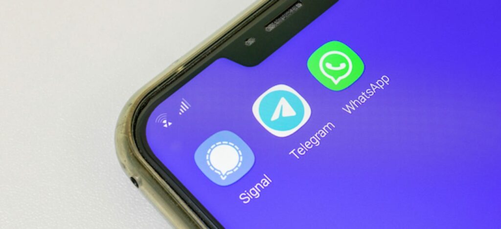 whatsapp alternatives installed on an android smartphone