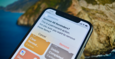 iPhone User Deleting Old Completed Reminders Using Shortcuts